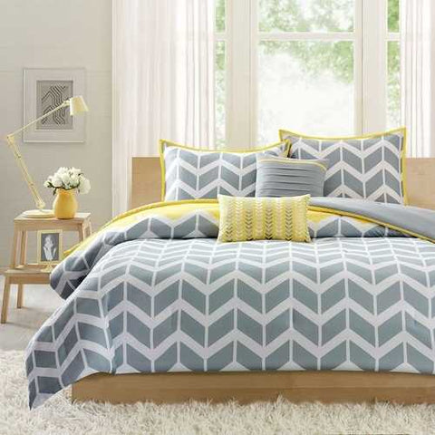 Image of Full/Queen 5-Piece Chevron Stripes Comforter Set in Gray White Yellow