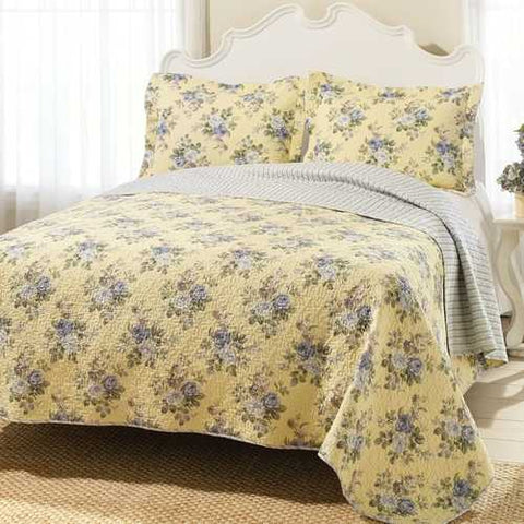 Image of Full / Queen Yellow Blue Floral Lightweight Coverlet Set