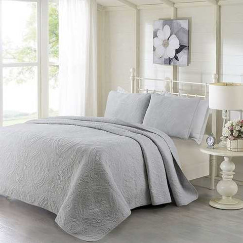 Image of King size 3-Piece Cotton Bedspread and Shams Set in Grey Quilted Damask Pattern