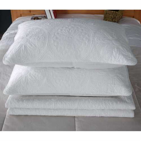 Image of King size White 3-Piece Quilt Bedspread Set 100-Percent Cotton Floral Medallion Pattern