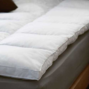 King size Down Alternative Mattress Topper - Machine Washable