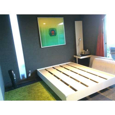 Image of Modern Floating Style White Platform Bed Frame in Queen Size