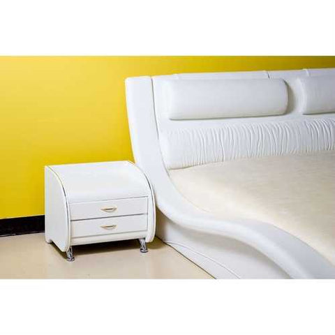 Image of King size Modern White Faux Leather Platform Bed with Headboard